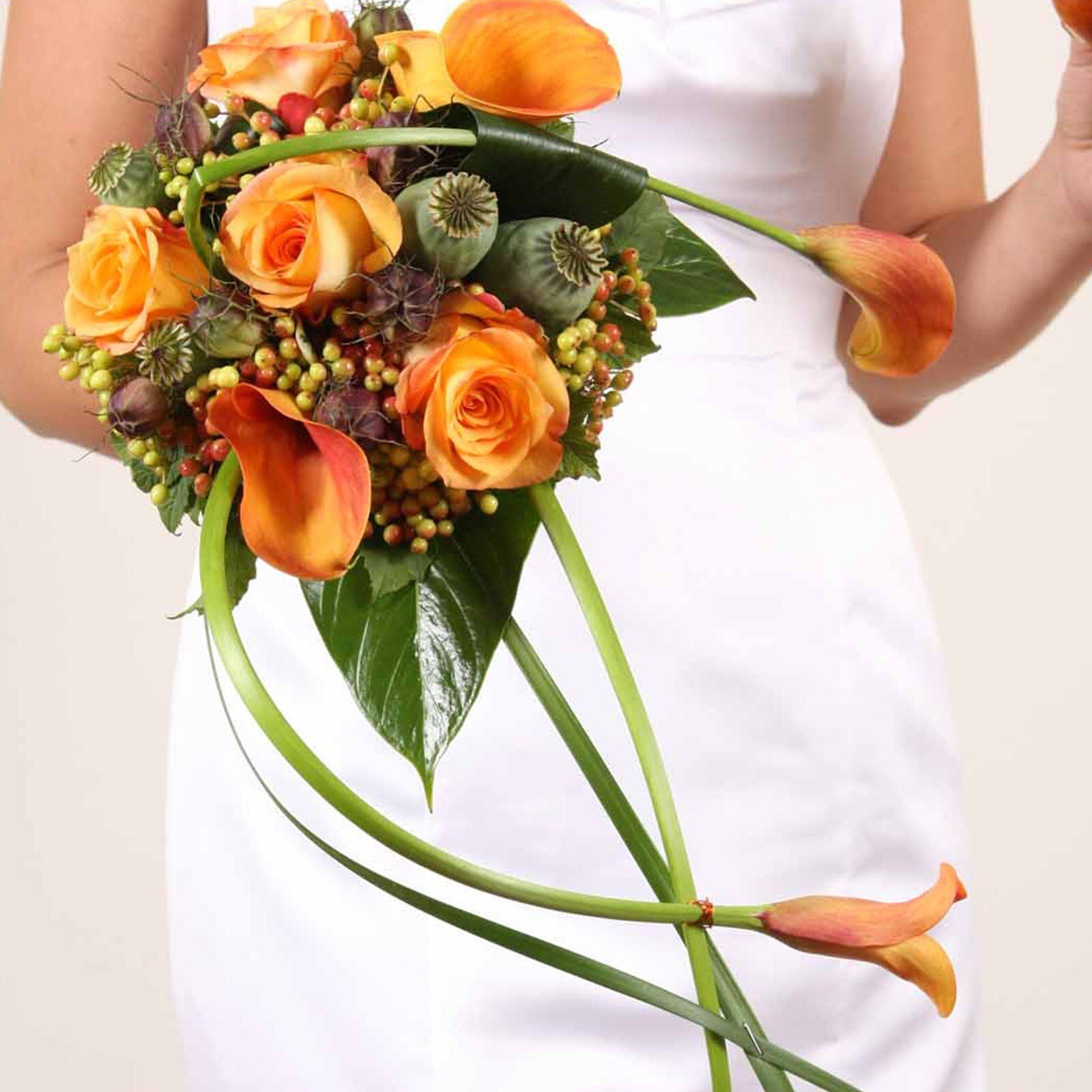 HZT_Brautstrauss_1d BLumen Eric Braut.jpg