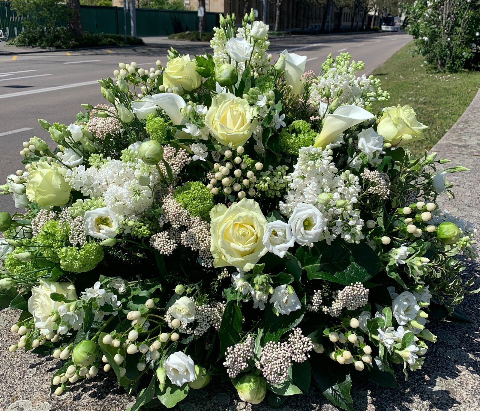 Arrangement_Weiss_Eric BLumen.jpg